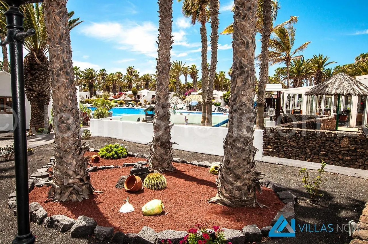 Las Brisas 112 - Lh1033 By Villas Now Ltd Playa Blanca  Spain