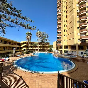 stay-few-meters-to-las-vistas-beach-free-wifi.tenerifehoteles.net/